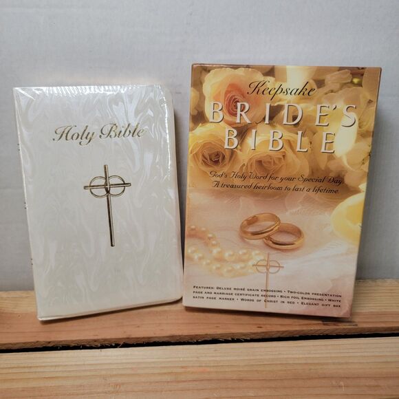 The Broadman & Holman Keepsake Bride's Bible KJV - NIB / SEALED - Picture 1 of 7